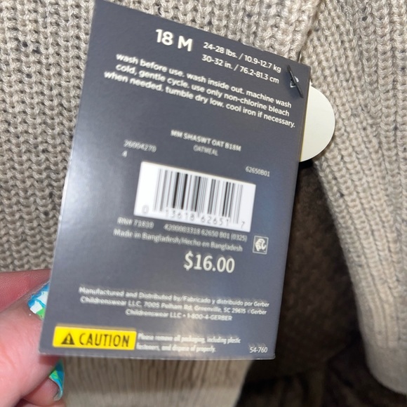 Boys size 18 months sweater NWT - Picture 3 of 4